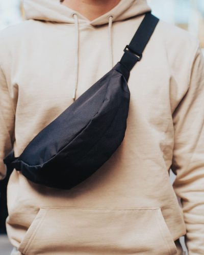 Halbmond Tasche Urban: Nachhaltiger Style für dein Merchandising