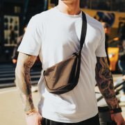 Halbmond Tasche Urban: Nachhaltiger Style für dein Merchandising