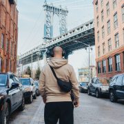 Halbmond Tasche Urban: Nachhaltiger Style für dein Merchandising