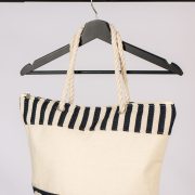 Urban-Chill RPET-Kühltasche: Der Klassiker in nachhaltiger Sonderausführung