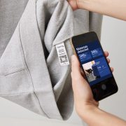 Ungebleichter Eco-Hoodie: Authentizität in ihrer reinsten Form