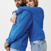 Nachhaltiger Unisex-Rundhalspullover „Pure Comfort“: Branding zum Einkuscheln