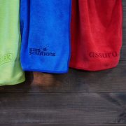 Master-Engrave Performance-Tuch: Haptisches 3D-Branding ohne Farbauftrag