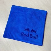 Master-Engrave Performance-Tuch: Haptisches 3D-Branding ohne Farbauftrag