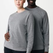 Nachhaltiger Unisex-Rundhalspullover „Pure Comfort“: Branding zum Einkuscheln