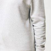 Nachhaltiger Unisex-Rundhalspullover „Pure Comfort“: Branding zum Einkuscheln