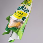 Aero-Soft Ultra-Light Handtuch: High-Tech Performance & All-Over Design