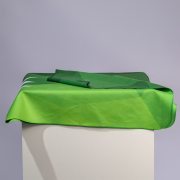 Aero-Soft Ultra-Light Handtuch: High-Tech Performance & All-Over Design