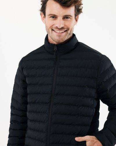 Alpen-Allrounder AWARE™: Die nachhaltige Unisex-Steppjacke für dein Team