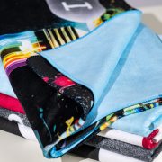 Premium Velvet-Plush Handtuch „Cloud-Touch“: Der Spezialist für Sport, Strand & Sauna