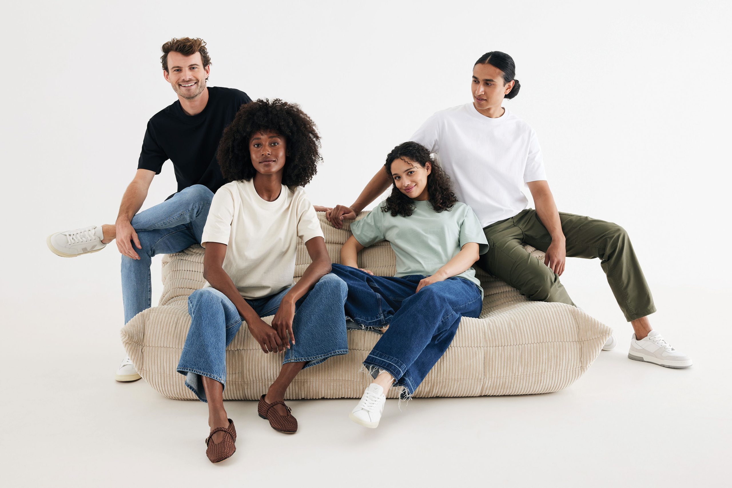 Heavyweight T-Shirt Nachhaltig Beduckbar (15)