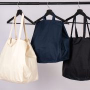 Premium Bio-Twill Tragetasche: 4 Griffe & Fokus auf Logo-Druck