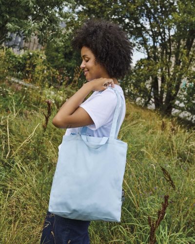 Premium Bio-Twill Tragetasche: 4 Griffe & Fokus auf Logo-Druck