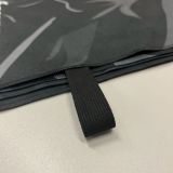 Gummiband mit Handtuch